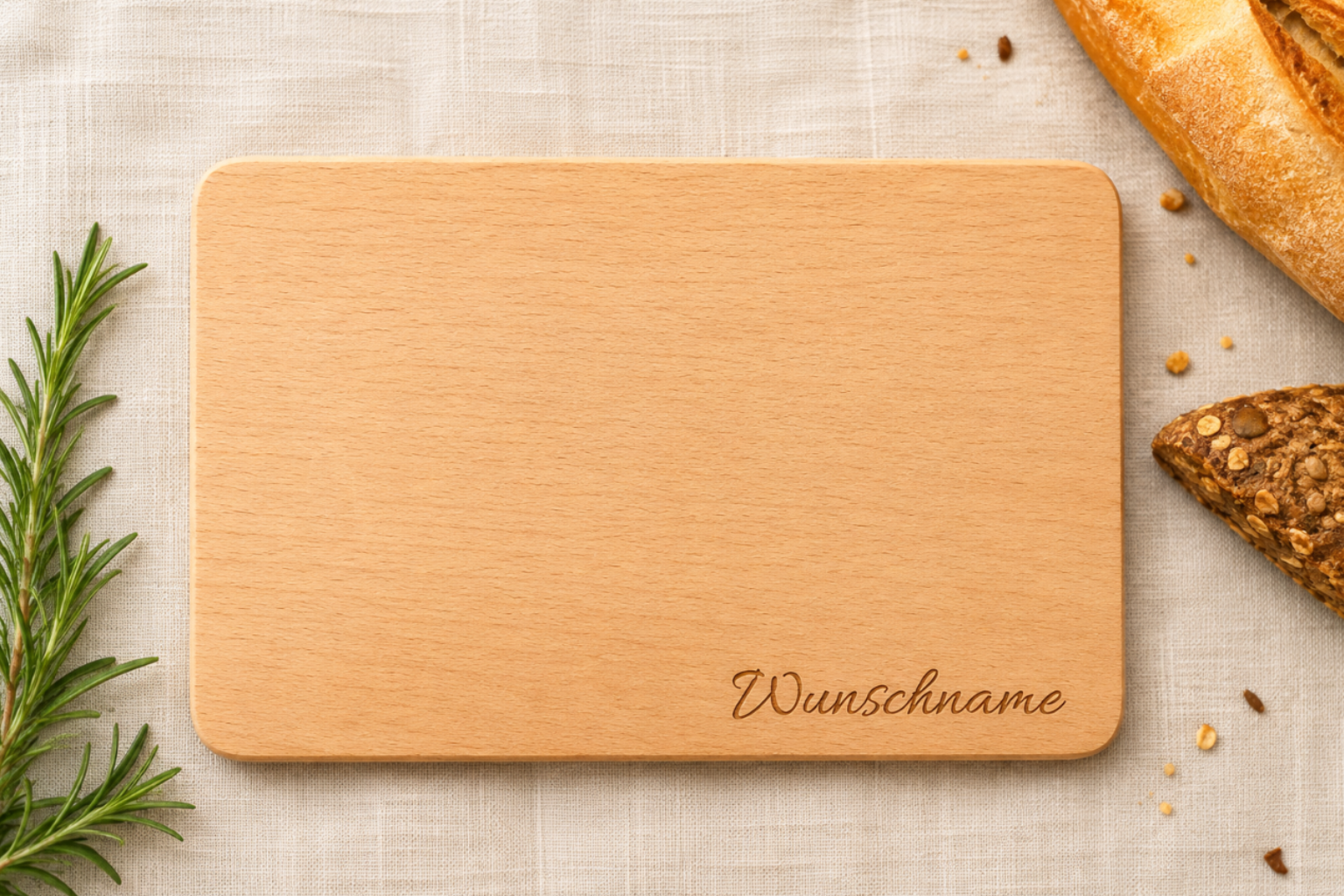 Schlicht mit Wunschname | Lieblings-Frühstücksbrettchen aus Buche mit deiner Wunschgravur